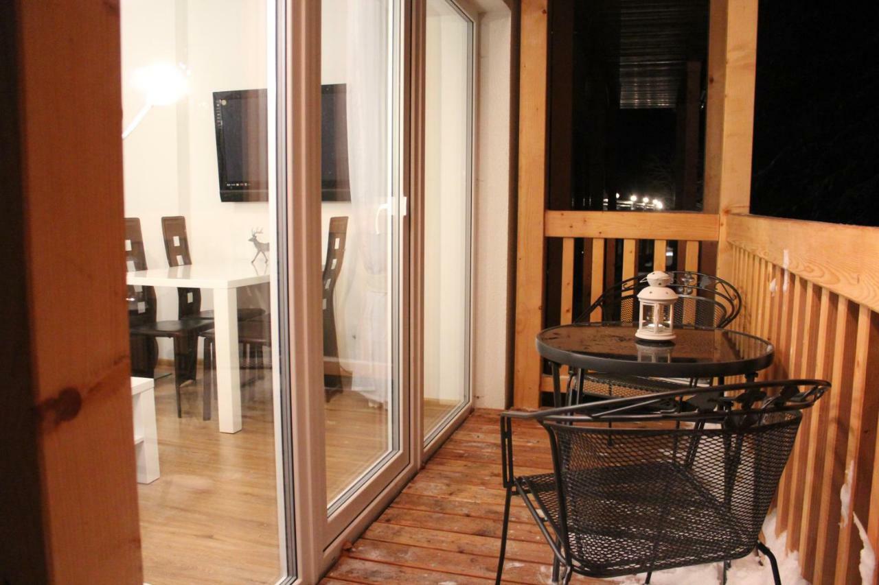 Apartman Reggie - Пец под Снежко Екстериор снимка